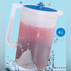 New Tupperware Vintage Jumbo Jug 4 Liter